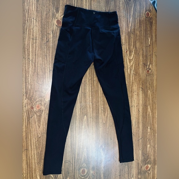 Victoria’s Secret High-Rise Pocket leggings - Picture 4 of 8